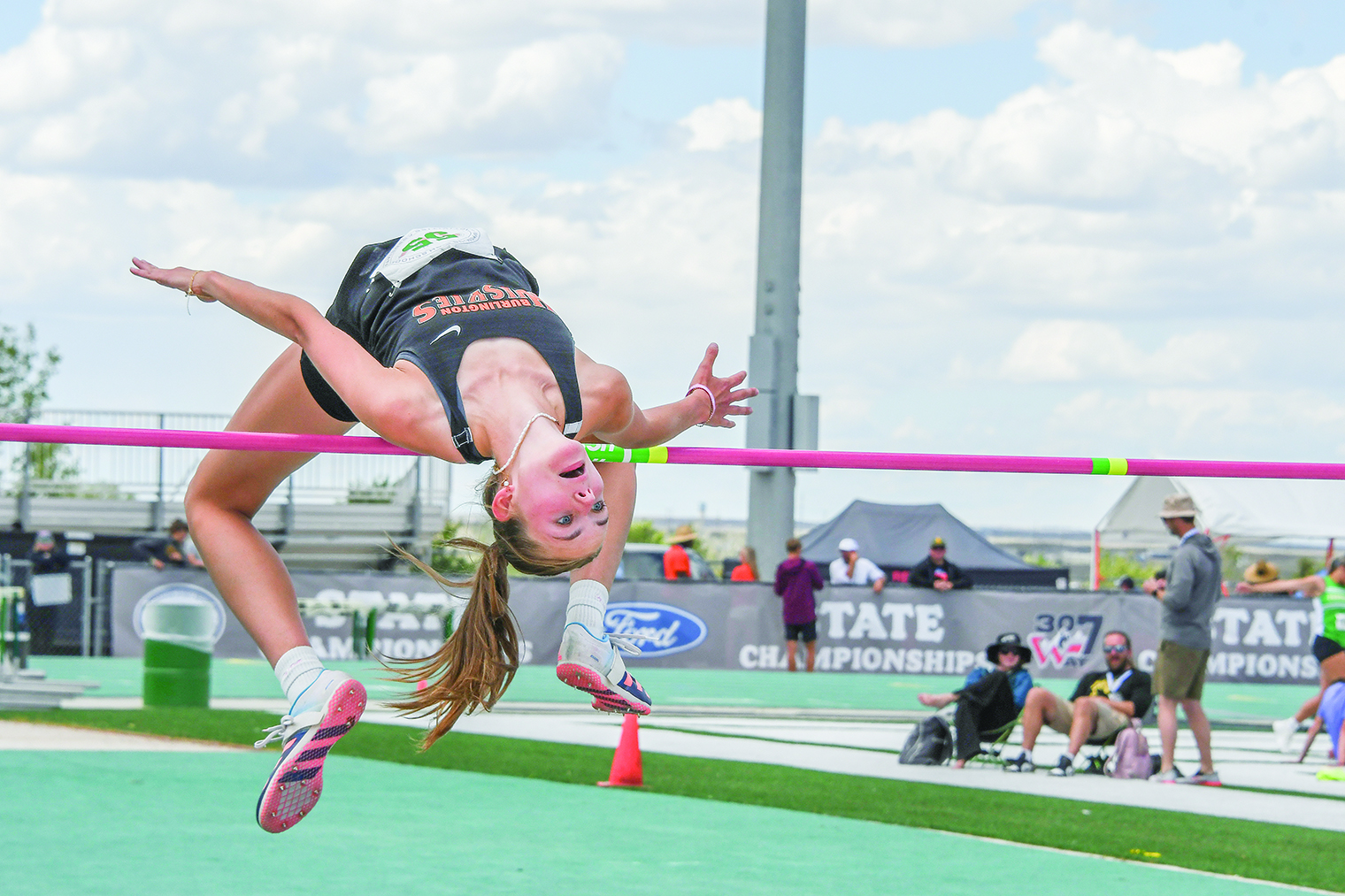 McNiven breaks two state records | Basin Republican Rustler